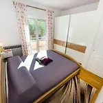 Apartment Mihael Zadar
