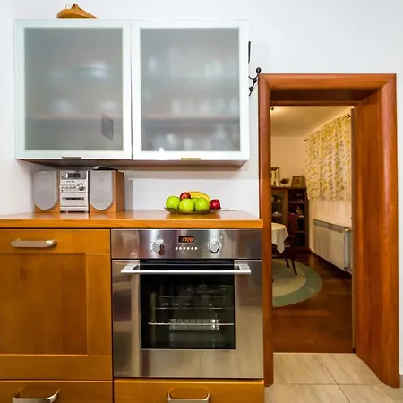Mihael Apartment Zadar