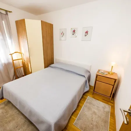 Apartment Mihael Zadar