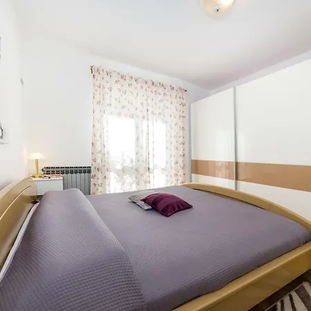 Mihael Apartment