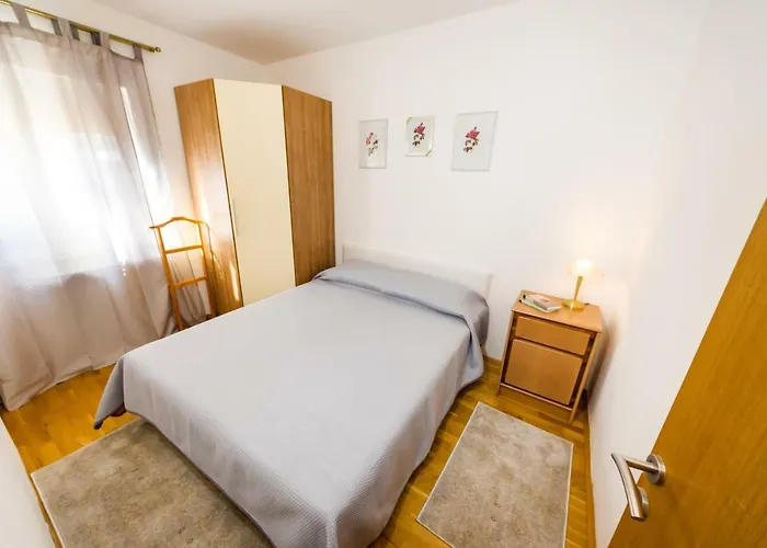 Apartment Mihael Zadar